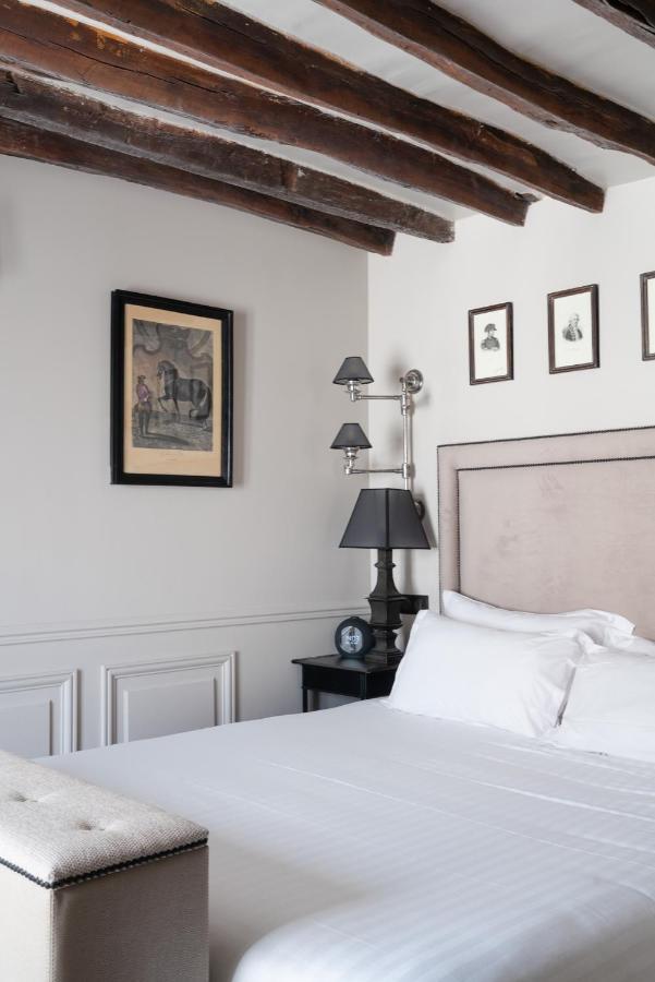 Deluxe Triple Room Balcony